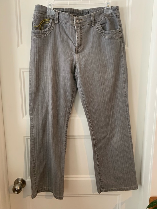 Point Zero Denim - Point Zero Women’s Gray Straight-Leg Jeans